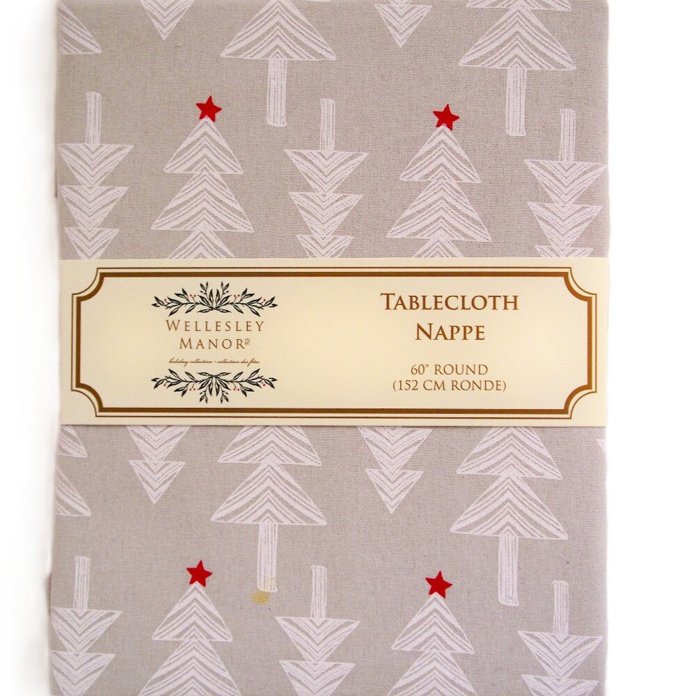 Wellesley Manor Tablecloth 60 In Round Gray White Trees Red Star NWT **Stained**